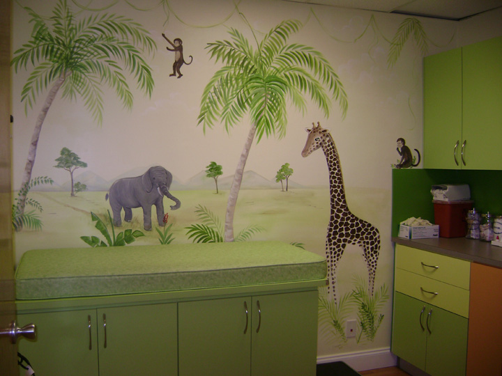 Safari examining room mural