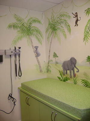 Wall Mural Artist Pediatrics examining room designs